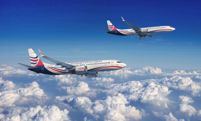 boeing 737 MAX 8 10